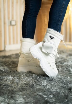 Winter Boot beige